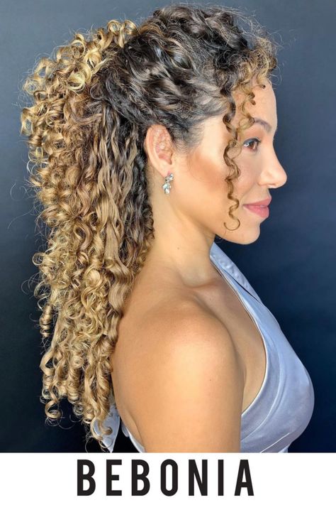 Our signature half up half down with Curly Clip-In Hair Extensions. ✨ Wearing a set of Curly, Honey Blonde, 220g, 22” #curlyhairextensions Curly Extensions, Curly Clip Ins, Curly Wedding Hair, Blonde Curly Hair, Short Curly Wigs, Short Wavy Hair, Holiday Hairstyles, Types Of Curls, Long Wavy Hair