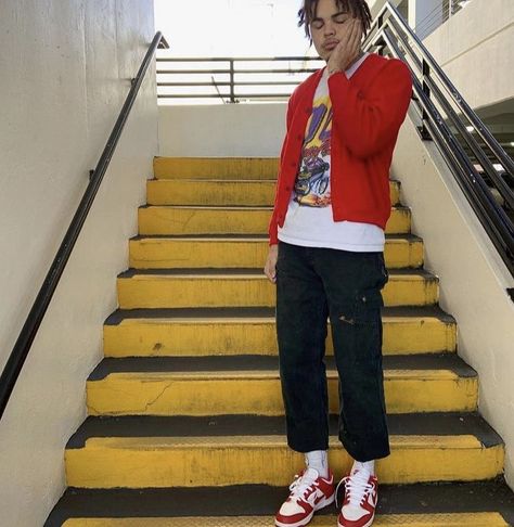 Jordan 4 Fire Red Outfit Men, Red Dunks Outfit Men, Red Outfit Men, Red Dunks, Nike Dunk Outfit, Aesthetic Retro Outfit, Black Teens Fashion, Jordan 4 Fire Red, Dunk Outfit