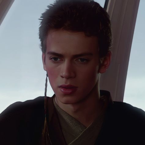 Padawan Anakin Skywalker, Attack Of The Clones Anakin, Padawan Anakin, Young Anakin Skywalker, Anakin Skywalker Icon, Anakin Darth Vader, Anakin Vader, Anakin And Padme, Attack Of The Clones