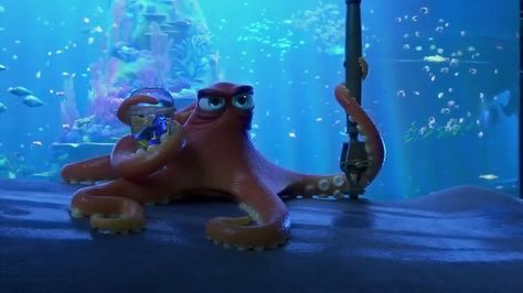 Disney Pixar's Finding Dory Movie | Disney's World of Wonders Hank Finding Dory, Finding Dory Hank, Finding Dory Movie, Dory Finding Nemo, Dory Nemo, Disney Finding Dory, Disney Finding Nemo, Disney Pixar Movies, Disney Print