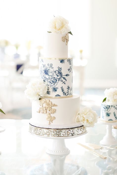 Blue Wedding Inspiration | Chinoiserie Theme – Citrus Press Mediterranean Party, French Blue Wedding, Chinoiserie Wedding, Blue Wedding Cake, Parisian Wedding, Blue Wedding Inspiration, Bridal Invitations, Wedding Cakes Blue, Blue Themed Wedding