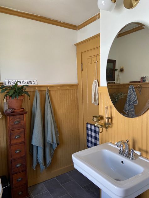 Beadboard Bathroom, Cottage Bath, Craftsman Bathroom, Wainscoting Bathroom, Eclectic Bathroom, Cottage Bathroom, Yellow Bathrooms, Downstairs Bathroom, Upstairs Bathrooms