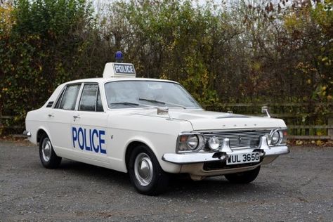 This 1968 #Ford Zephyr 6 served as a test mule for an early ABS system while a police car! Ford Zodiac, British Police Cars, Triumph 2000, Ford Zephyr, Vintage Police, Uk Police, Old Police Cars, British Police, Cop Cars