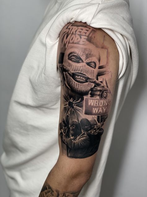 Mask tattoo gangster Robber Tattoo Design, Mask Tattoo Men, Ski Mask Tattoo Design, Gangster Tattoos Mafia, Tattoo Nick, Rapper Tattoos, Anonymous Tattoo, Ski Mask Tattoo, Tattoo Gangster