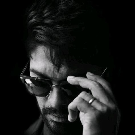 @bunnyannafan12 8678 Followers, 5 Following, 144.0k Likes - Watch awesome short videos created by Srikanth Icon Allu Arjun Aesthetic, Allu Arjun Hairstyle New, Facebook Featured Photos, Allu Arjun Wallpapers, Avengers Drawings, Allu Arjun Images, Allu Arjun Hairstyle, Lightroom Presets Wedding, Black Suit Men