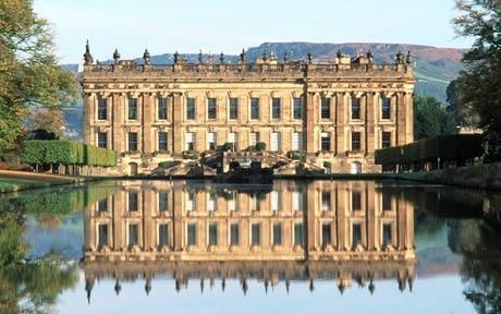 We would love to recreate Pemberly, the dreamy setting and home to the Darcy's from Jane Austen's classic, Pride and Prejudice.   The 2005 Joe Wright film used Chatsworth House (pictured) in North Derbyshire, England. Chatsworth House, Country Fair, Historic Mansion, Peak District, England And Scotland, Stately Home, Pride And Prejudice, Historic Homes, Jane Austen