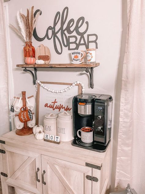 Diy Coffee Station Small Spaces, Coffee Bar Fall Decor, Bar Fall Decor, Autumn Coffee Bar, Coffee Bar Fall, Coffee Bar Ideas Kitchen, Coffee Bar Ideas Kitchen Counter, Diy Coffee Station, Space Coffee