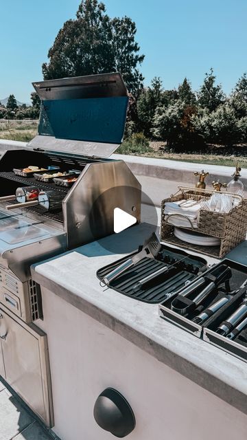 Brooke JuLyn on Instagram: "Setting up the BBQ so my husband can grill ☺️Comment BBQ and I will send you these outdoor kitchen favorites. These grilling finds would make a great Father’s Day gift for the outdoor chef☺️ 

You can also shop my website and tap any photo for links or shop from my Amazon Store idea list: BBQ & Outdoor Kitchen Ideas

#amazonfinds2024 #amazonhome #outdoorkitchen #fathersdaygift #bbqtime" Kitchen Favorites, Backyard Remodel, Grilling Gifts, Great Father, Amazon Store, Outdoor Bbq, Favorite Kitchen, Bbq Grill, Outdoor Kitchen