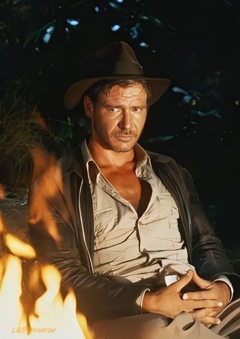 Indiana Jones Aesthetic, Harrison Ford Indiana Jones, Jones Aesthetic, Indiana Jones Films, Indiana Jones Adventure, Americana Aesthetic, Temple Of Doom, Star Wars Trilogy, Harrison Ford