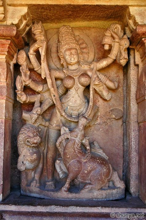 Durga Temple, Durga Statue, Bridesmaids Movie, Asian Sculptures, Goddess Sculpture, Ancient Technology, Indian Sculpture, Indian Goddess, Western Ghats