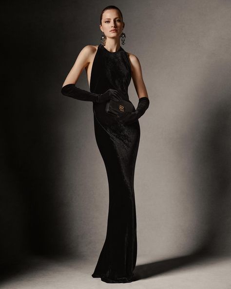 Ralph Lauren Holiday, Black Velvet Gown, Velvet Evening Dress, Vogue Brazil, Holiday Attire, November 2, Ralph Lauren Collection, Cozy Knits, Holiday Dresses