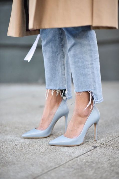 RED LIGHT Office Heels, Mode Shoes, Ankle Strap Chunky Heels, Blue Office, Heel Accessories, Strappy Stilettos, Blue Heels, Lace Up Heels, Dress And Heels