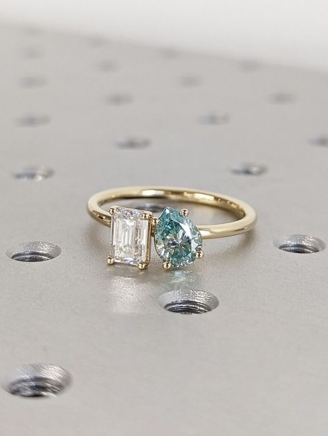 Love the ratios on this and the shapes. Do not like the light blue stone tho Double Stone Engagement Ring Sapphire, Double Stone Engagement Ring, Wedding Ring Pear, Gem Engagement Rings, Two Stone Ring, Ring Inspo, Ring Luxury, Luxury Ring, Ring Proposal