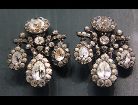 Hungarian Jewelry, 18th Century Jewelry, Regency Jewelry, Paste Jewelry, Georgian Jewelry, Jeweled Earrings, Professional Jewelry, Applied Arts, Royal Jewels