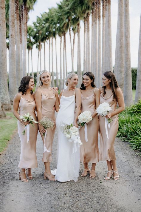 Elegant Silk Wedding Dress, Shona Joy Bridesmaid, Simplistic Wedding, Tauranga New Zealand, Shona Joy Dress, Nelson New Zealand, White Bouquets, Champagne Bridesmaid, Black Bridesmaids