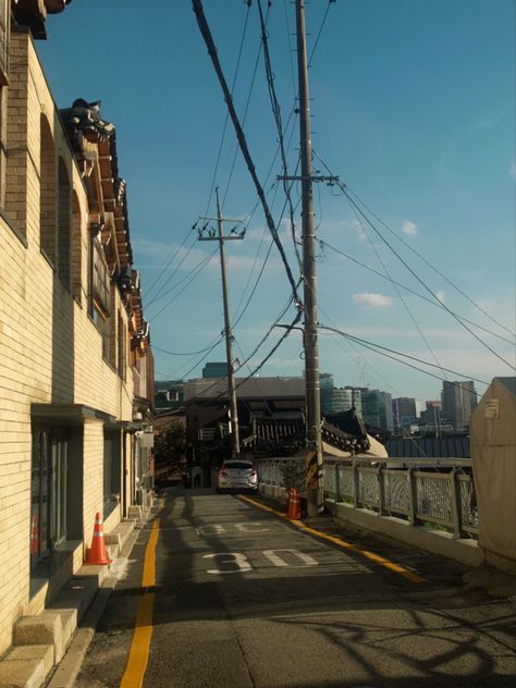 Hanbok village, korea, streets, blue sky, korean aesthetic, wallpaper, film camera, ccd #korea #aesthetic #wallpaper Korean Neighborhood, Korea Aesthetic Wallpaper, Korean Aesthetic Wallpaper, Wallpaper Film, Korea Aesthetic, Building Aesthetic, Korean Street, Korean Aesthetic, Film Camera