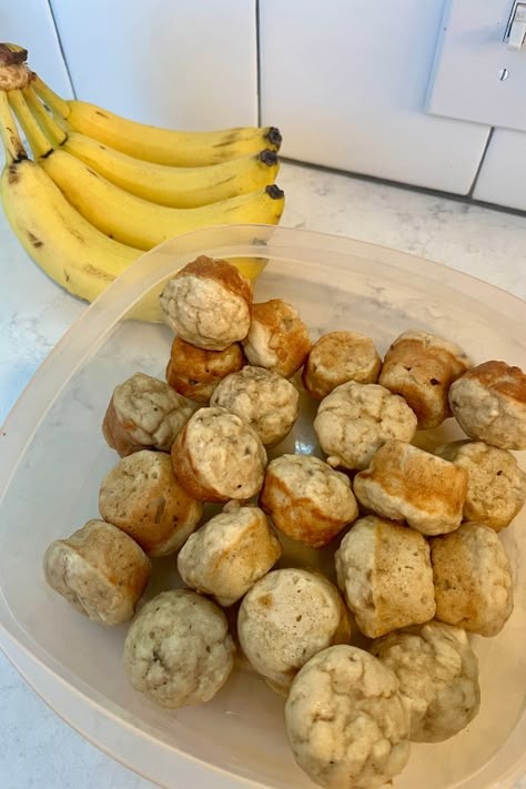 Banana Yogurt Muffins Banana Recipes For Toddlers, Muffins For Toddlers, Muffins For Baby, Banana Yogurt Muffins, Strawberry Banana Pancakes, Banana Recipes Overripe, Mini Banana Muffins, Banana Baby Food, Toddler Muffins