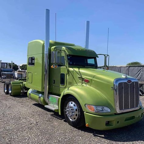 386 Peterbilt Custom, Peterbilt 386, Fashion Truck, Trucking Life, Peterbilt Trucks, Heavy Truck, Big Rig, Big Rig Trucks, Peterbilt