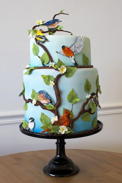 Forest Cakes, England Cake, Cake Bake Shop, Hand Painted Cake, Painted Cake, Entertaining Food, 80 Birthday Cake, Painted Birds, Hand Painted Cakes