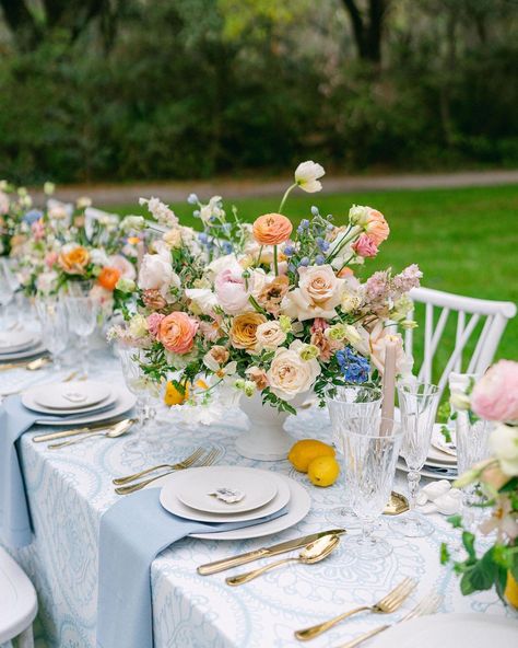 Colorful Wedding Bar Decor, Southern Elegant Wedding, Pastel Blue And Green Wedding, Blue And Coral Wedding Theme, Blue Garden Party Wedding, Long Head Table Wedding, Blue Wedding Table Settings, Blue China Wedding, Garden Wedding Table Setting