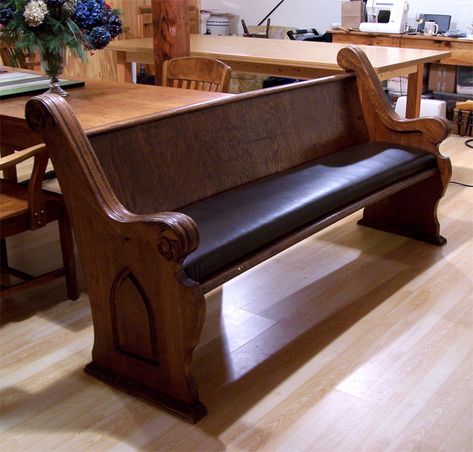 raising the height of a pew for a dining table bench Church Bench Ideas, Wooden Pew Bench, Church Pews Repurposed, Painted Church Pew, Church Pew Dining Bench, Dining Bench With Storage, Church Pew Bench, Barber Shop Interior, Upholstered Dining Bench