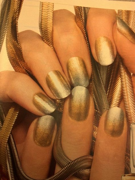 cool gold and silver nails Gold And Silver Nails, Simple Bridal Makeup, Silver Nail Polish, Bronze Nails, Gold Prom, Nails Silver, Summer Toe Nails, Matte Nails Design, Gold Nail