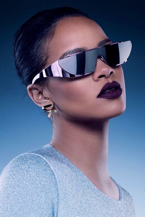 𝘃𝗮𝗹 on Twitter: "Rihanna x Dior… " Rihanna Sunglasses, French Braid Styles, Types Of Sunglasses, Photos Bff, Eyewear Trends, Wearing Sunglasses, Rihanna Fenty, Dior Sunglasses, Baywatch