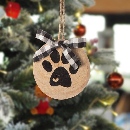 Pretty Christmas Ornaments, Paw Ornament, Christmas Gift Inspiration, Christmas Crafts To Sell, Tree Wreath, Ornament Ideas, Christmas Crafts For Gifts, Wood Christmas Ornaments, Wood Christmas