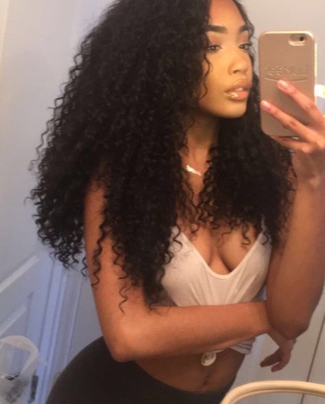 Curly Weave, Curly Lace Wig, Pelo Afro, Curly Lace Front Wigs, Curly Wig, Hair Crush, Hair Curly, Hair Stuff, Brazilian Human Hair