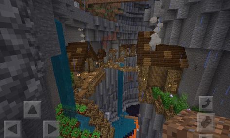 "My attempt at a ravine transformation" (Vi Minecraft Ravine, Construction Minecraft, Minecraft Decoration, Minecraft Structures, Minecraft Cottage, Diy Minecraft, Minecraft Inspiration, Cool Minecraft Houses, Minecraft Room