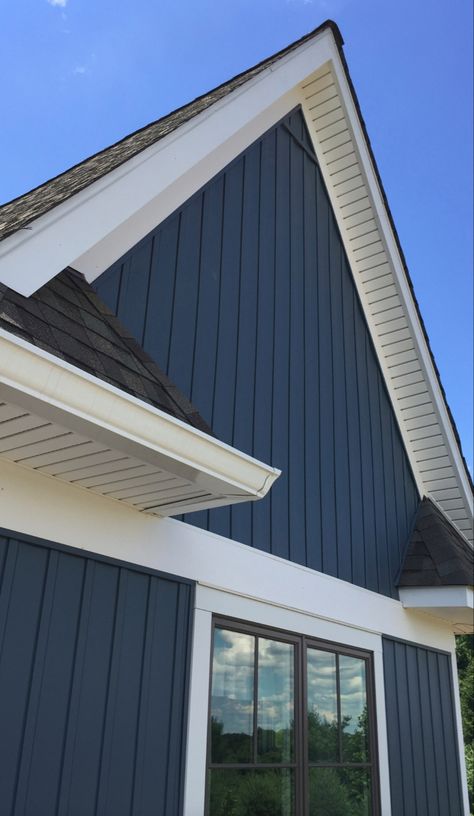 Navy Blue Vertical Siding, Vertical Vinyl Siding Board And Batten, Blue Metal Siding House, Blue Vertical Siding, White Trim Black Windows, Hardy Siding, Brownstone Exterior, Blue Siding House, White Siding Exterior