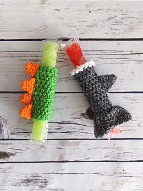 Freeze Pop Holder - Free Crochet Pattern • Green Fox Farms Designs Freeze Pop Holder, Haaram Designs, Unicorn Fish, Fish Mermaid, Foundation Half Double Crochet, Popsicle Holders, Logos Retro, Freeze Pops, Crochet Mermaid