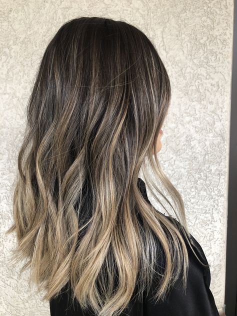 Dark To Light Balayage Brunettes, Blended Balayage Straight Hair, Dark Root Melt Brunette, Babyhighlights Balayage Brown, Balayage Hair With Lowlights, Balayage On Black Hair Straight, Dark Hair Blonde Balayage, Low Balayage, Dark Brown Hair With Blonde Balayage