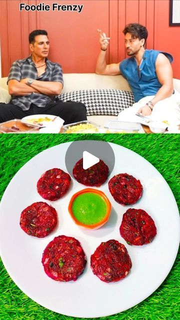 Priyanka 🌷 Divya on Instagram: "Akshay Kumar's "Beetroot Tikki" Recipe 😋🤤 #akshaykumar #tigershroff #celebrity #beetroot #beetroottikki #viral #viralvideos #viralreels #reels #reelsinstagram #instagram #instafood #feed #food #foodie #foodporn #tasty #yummy #delicious #viralrecipe 

@akshaykumar 
@foodiefrenzy.official17 

Thanks for watching the video 😋😍🤤" Beetroot Tikki Recipe, Easy Lunch Recipes, Easy Lunch, Food Pin, Easy Lunches, Thanks For Watching, Paneer, Lunch Recipes, Thanksgiving Recipes