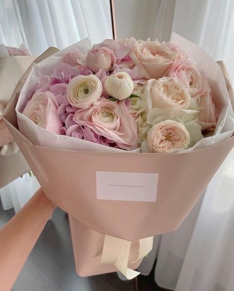 Boquette Flowers, Flowers Bouquet Gift, Nothing But Flowers, Flower Therapy, Beautiful Bouquet Of Flowers, Luxury Flowers, Beautiful Bouquet, Pink Peonies, Love Flowers