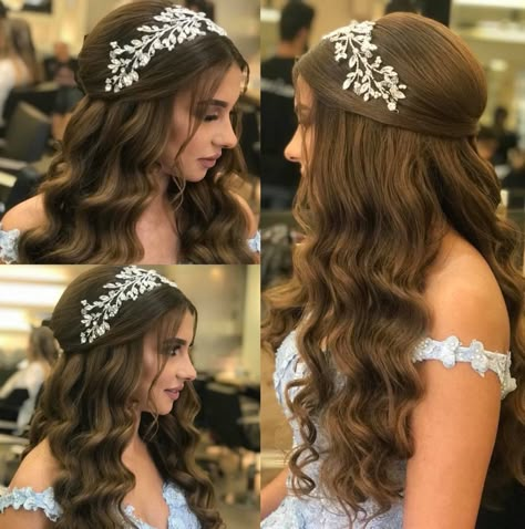 Peinados De Quinceanera Suelto, Peinados Para Xv Años, Medium Length Updo, Wedding Hair Side, Bridal Braids, Quinceanera Hairstyles, Quince Hairstyles, Hair Extensions Best, Long Hair Wedding Styles