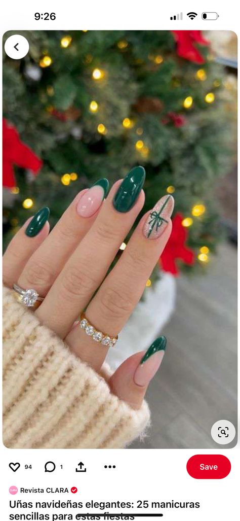 Dark Green Nails, Dark Nails, Green Bows, Minimalist Nails, Xmas Nails, Green Nails, Green Christmas, Holiday Nails, Christmas Nails