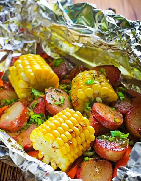 Delicious Sausage Foil Packets With Corn Sausage Potatoes And Peppers, Beefaroni Recipe, Baked Sausage, Cucumber Sandwiches Recipes, Foil Packet Potatoes, Fried Pork Belly, Easy Bar Recipes, Cozy Afternoon, Creamy Chicken Pasta