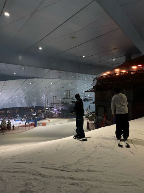 Indoor Skiing, Ski Dubai, Ski Park, Christmas Bucket List, Christmas Bucket, Ski Resort, Spring Break, Cyberpunk, Bucket List