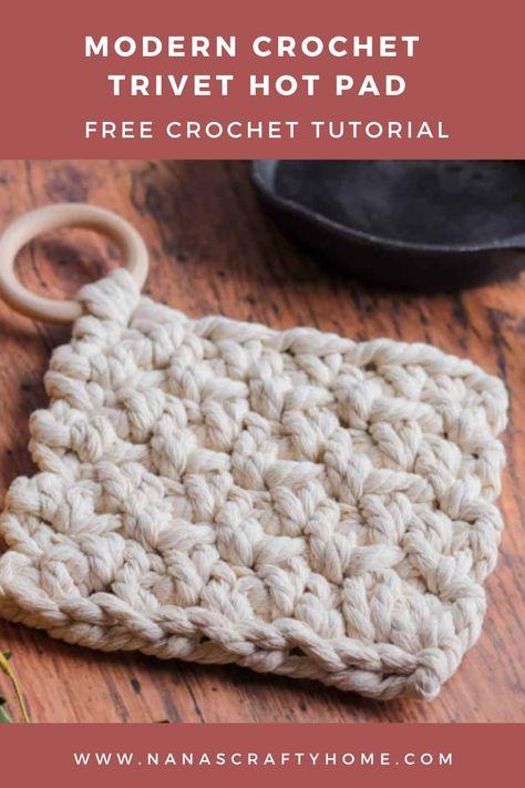 The Modern Crochet Trivet Hot Pad is a free crochet pattern by Nana's Crafty Home. This is a fun pattern that would be a great addition to a kitchen! Make a stack of them in different colors and tie them with a ribbon for a gift! Crochet Trivet Pattern, Rope Trivet, Crochet Trivet, Crochet Hot Pad, Crochet Pot Holders Free Pattern, Crochet Potholder Patterns, Crochet Pot, Crochet Hot Pads, Dishcloth Crochet Pattern