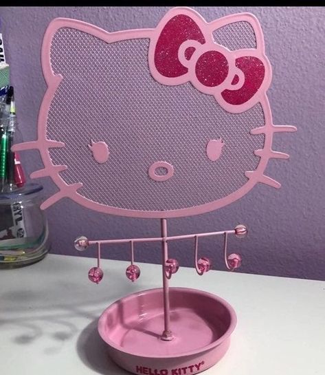 Jewelry Holder Aesthetic, Aesthetic Cinnamoroll, Kitty House, Jewelry Holder Stand, Hello Kitty Kitchen, Hello Kitty House, Hello Kitty Rooms, Hello Kitty Jewelry, Kitty Items