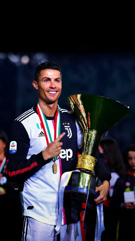 Football 4k, Ronaldo Young, Cr7 Juventus, Real Madrid Win, Cristiano Ronaldo Young, Ronaldo Goat, Real Madrid Shirt, Ronaldo Photos, Ronaldo Real