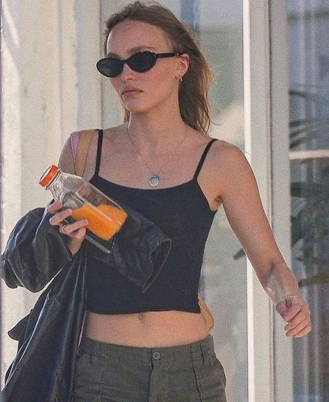 Lilly Rose Depp, Melrose Avenue, B Club, Rose Depp, Girl Vibe, Stylish Glasses, Lily Rose Depp, Lily Rose, Lucky Girl