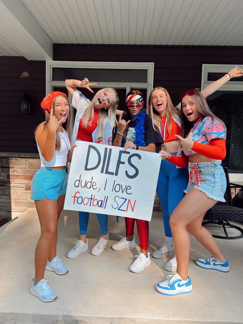 Patriotic Football Game Theme, Usa Night Football Game, Football Themes Student Section Outfits, Jersey Night Theme Outfit, Friday Night Football Game Outfit, Usa Spirit Day Outfit, Friday Night Lights Theme, Friday Night Lights Outfits, Friday Night Lights Aesthetic