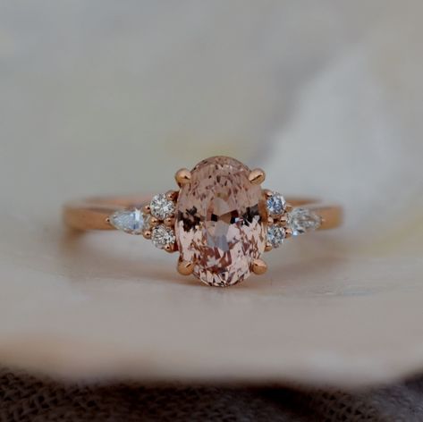 Champagne Sapphire, Oval Engagement Ring, Peach Sapphire, Oval Engagement, Vs Diamond, Sapphire Diamond Ring, Rose Gold Engagement, Engagement Rings Oval, Gold Wedding Band