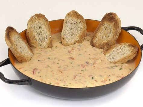 Title: CRAB QUESO Crab Queso, Queso Dip Recipes, Restaurant Marketing, Queso Dip, Blue Crab, Ww Recipes, Cafe Food, Restaurant Recipes, Dip Recipes