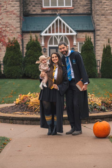 Family Of 3 Halloween Costumes Harry Potter, Family Costumes Harry Potter, Harry Potter Student Costume, Family Harry Potter Costumes With Baby, Harry Potter Customes Halloween, Harry Potter Family Halloween Costumes, Harry Potter Costumes Family, Harry Potter Couples Costumes, Black Family Halloween Costumes