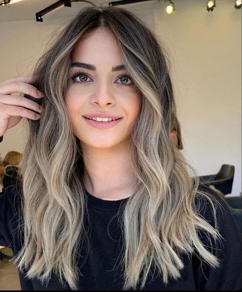 Balayage Brown Blonde, Y2k Highlights, Blonde Hair Ombre, Highlights On Dark Brown Hair, Hair Balayage Brown, Ash Brown Hair Balayage, Balage Hair, Balayage Brown, Ash Blonde Balayage