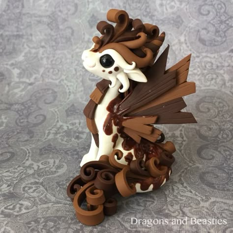 Chocolate Dragon, Polymer Dragon, Diy Fimo, Polymer Clay Dragon, Clay Dragon, Polymer Clay Figures, Dragon Sculpture, Polymer Clay Sculptures, Polymer Clay Animals