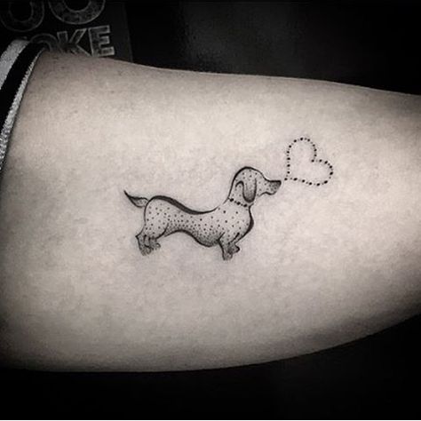 Doxie Tattoo, Daschund Tattoo, Mom Daughter Tattoos, Dachshund Tattoo, Dachshund Art, Crochet Frog, Memorial Tattoos, Tattoos For Daughters, Dachshund Lovers